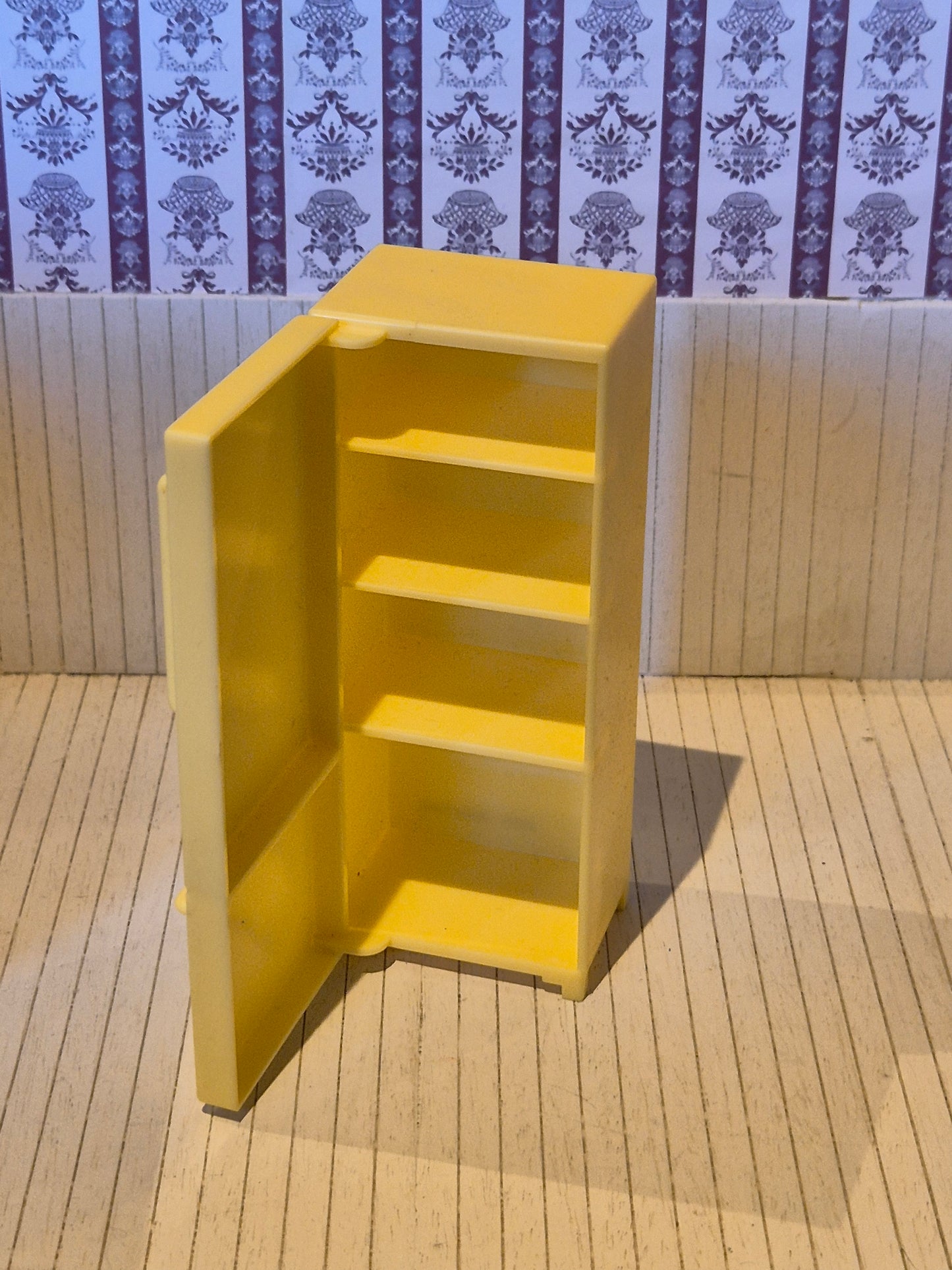 Lundby Basic køleskab
