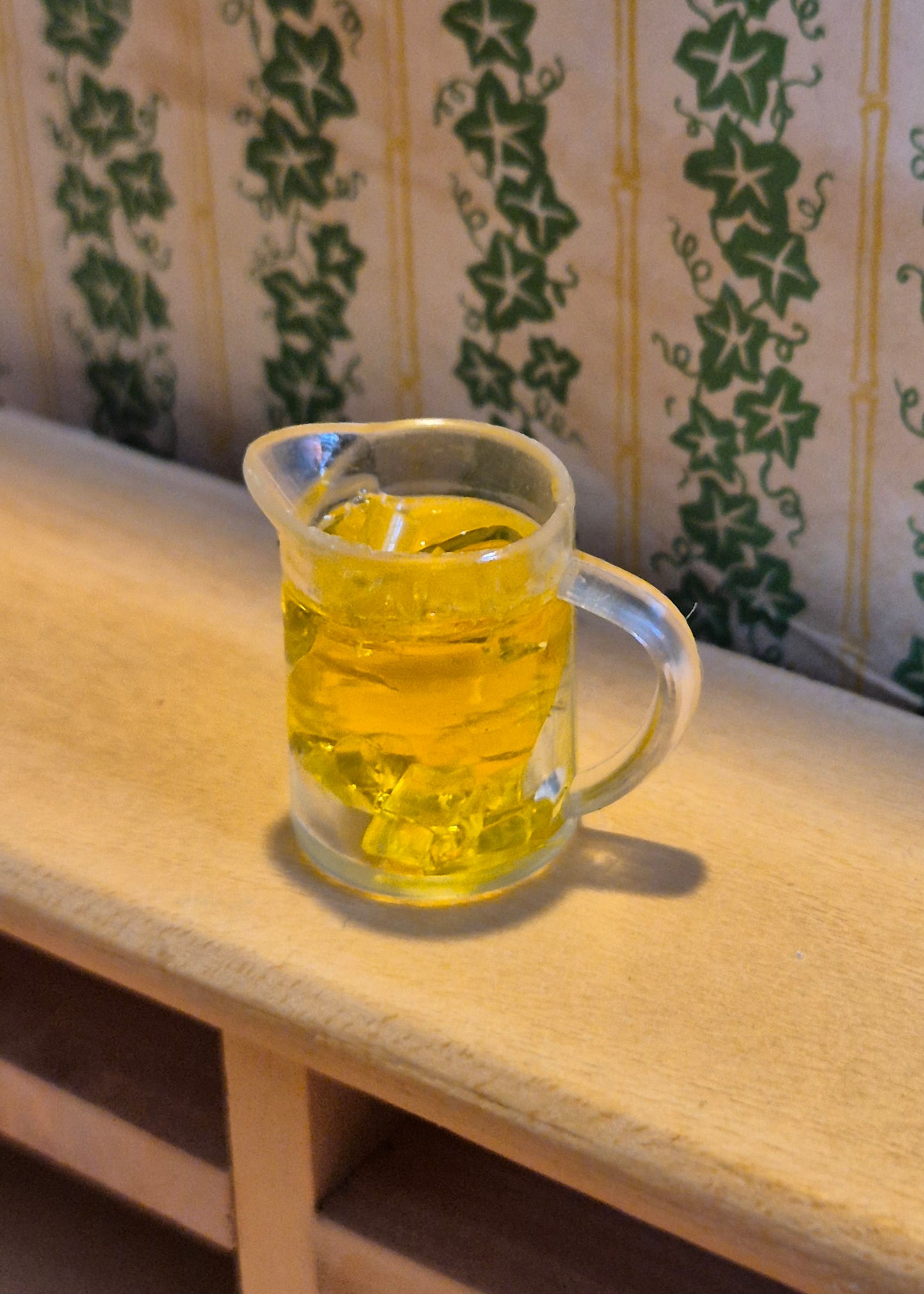 1:12 gul saft
