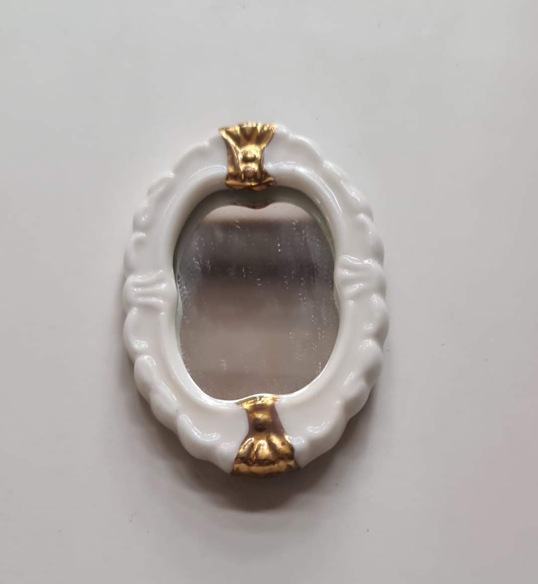 1:12 Spejl med porcelænramme