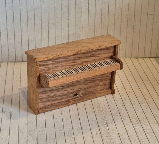 Lisa piano