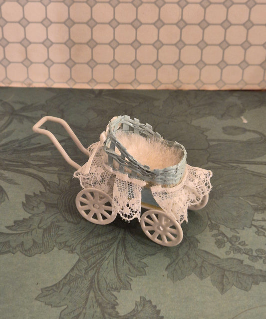 1:16 dukkens dukkevogn