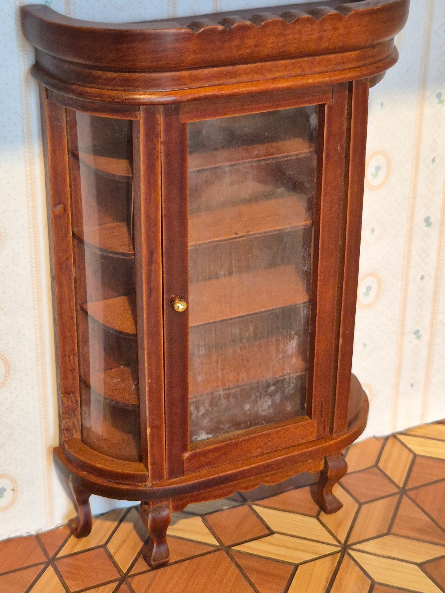 1:12 Vitrine skab