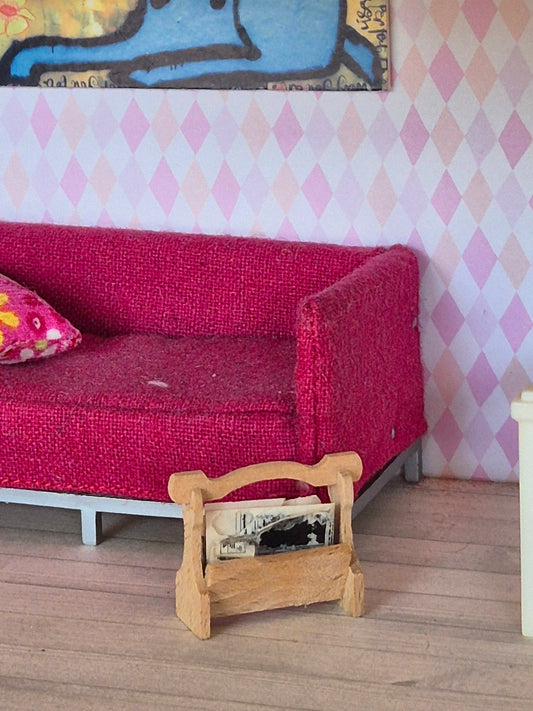 Lundby avisholder