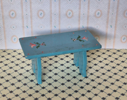 1:12 Dora Kuhn bord