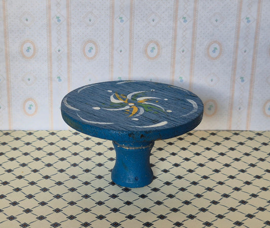1:16 Dora Kuhn bord
