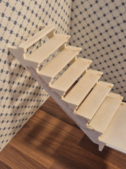 Lundby trappe med mangler