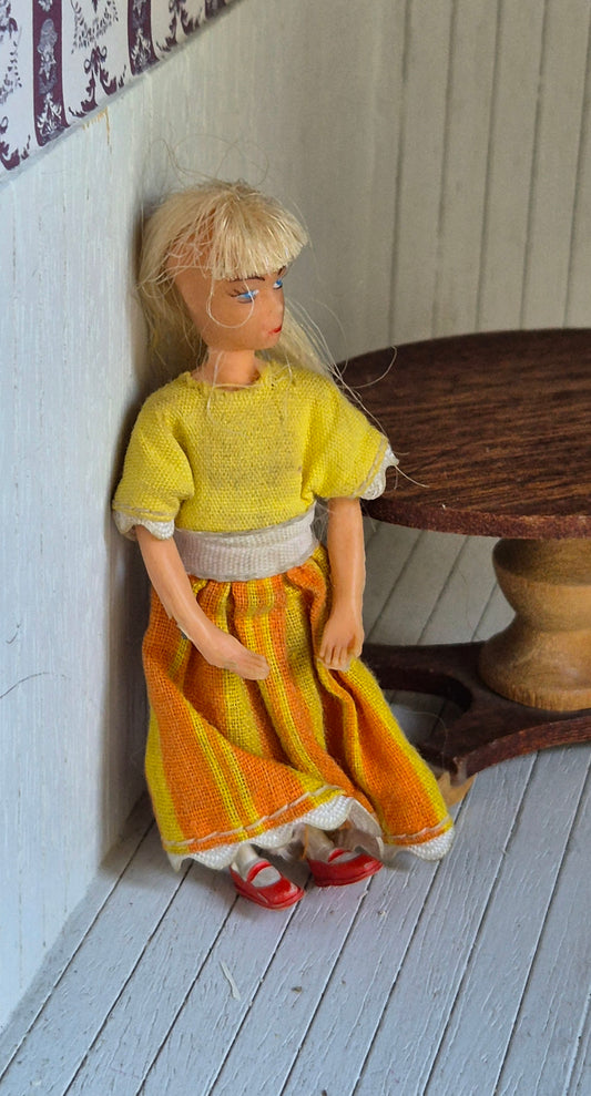 Lundby „Marie“ Mädchenpuppe