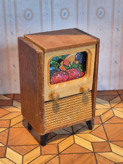 Vintage TV