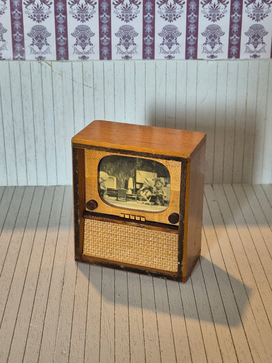 Vintage TV