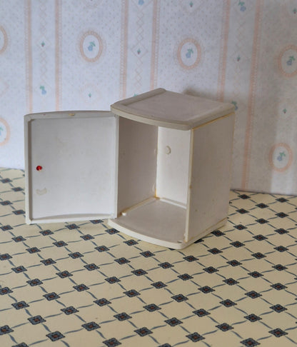 1:18 vintage køleskab