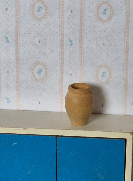 1:12 vase