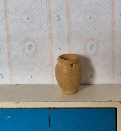 1:12 vase