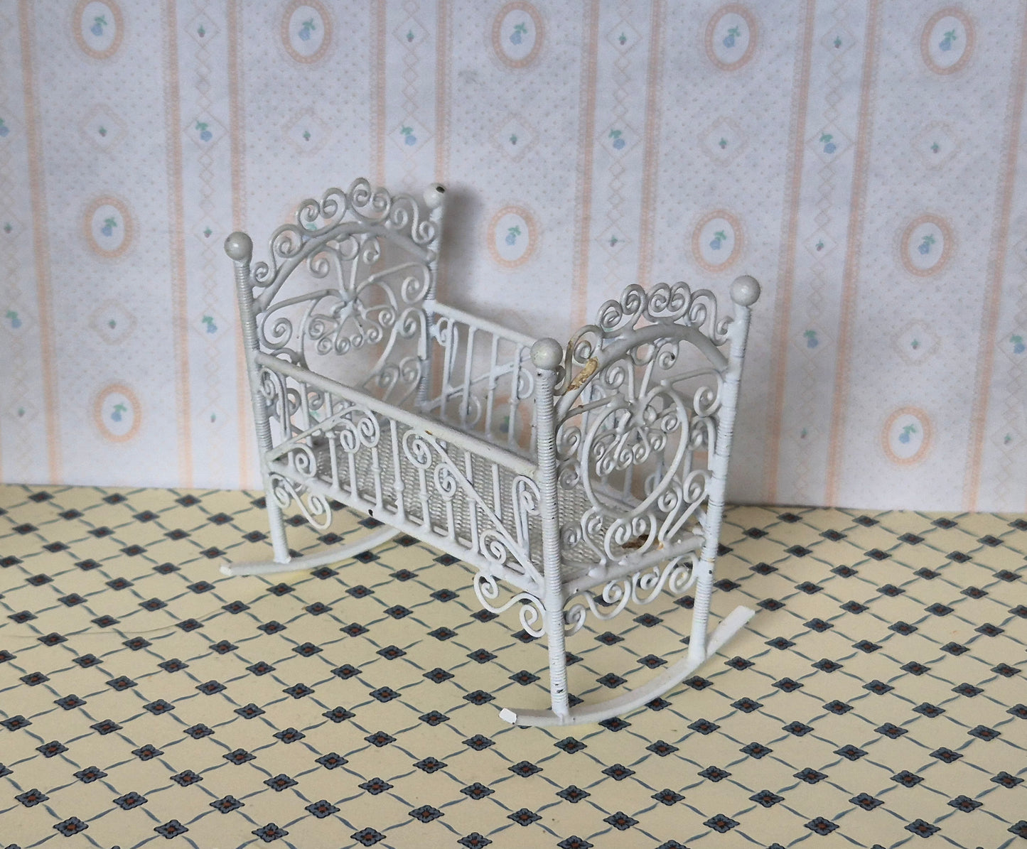 1:12 metal vugge