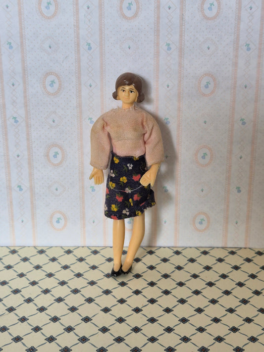 1:18 dame