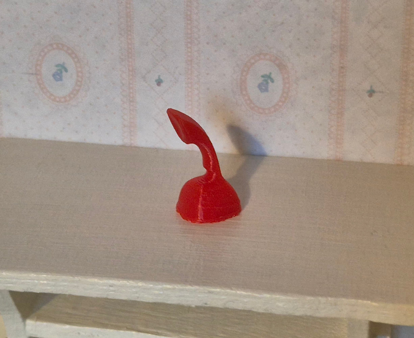 3D rød 1:12 telefon