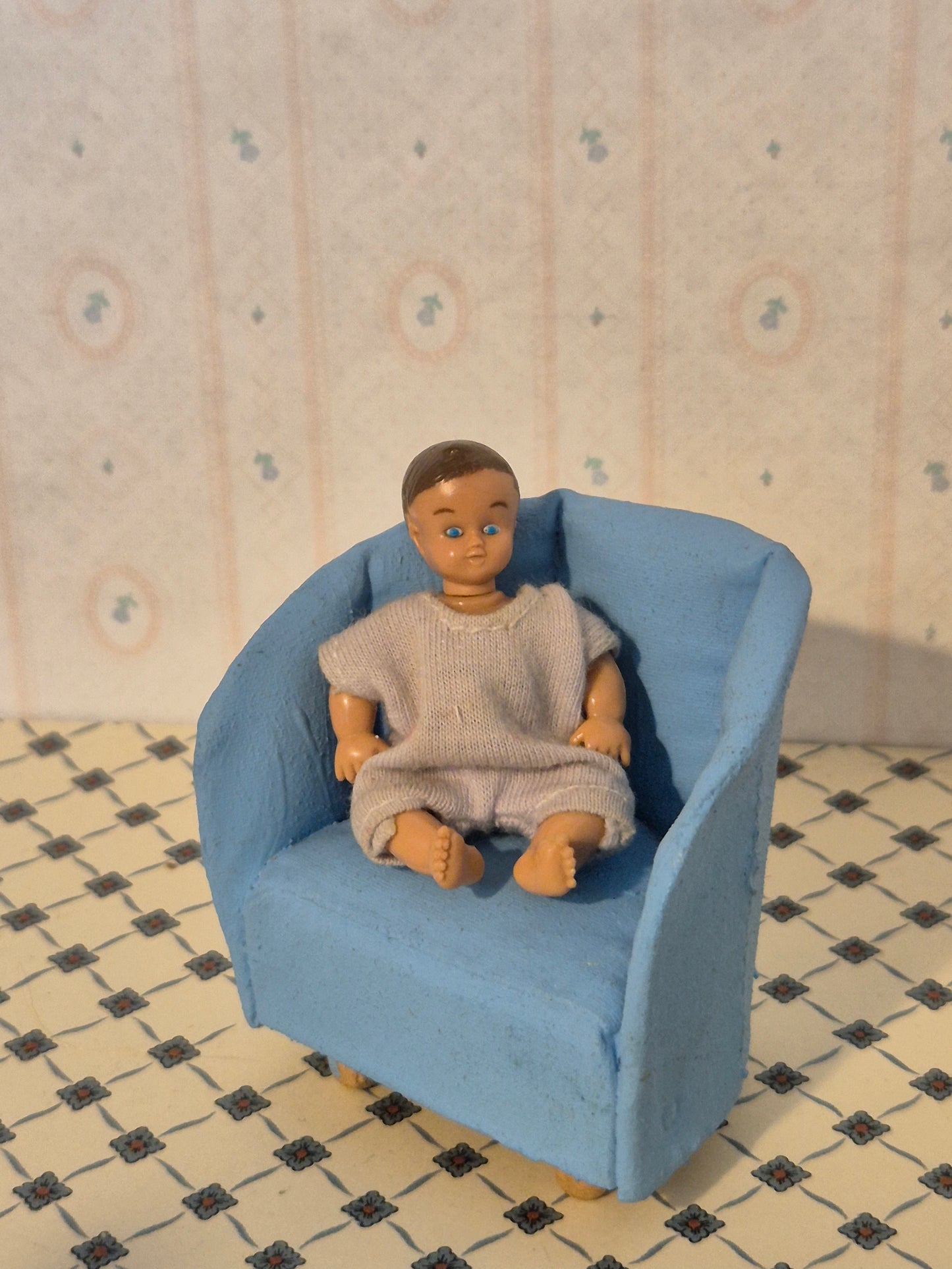 Lundby baby dukke