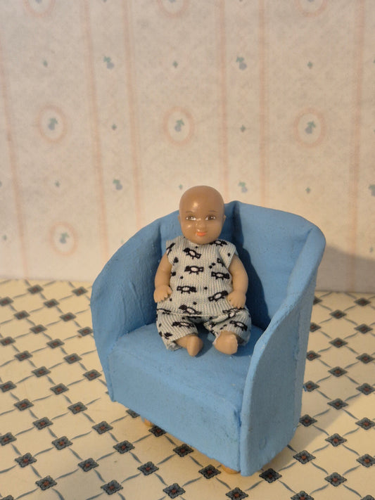 Lundby baby dukke