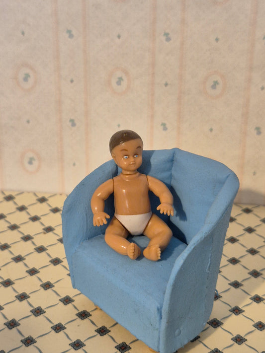 Lundby baby dukke
