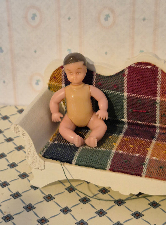 Lundby baby dukke