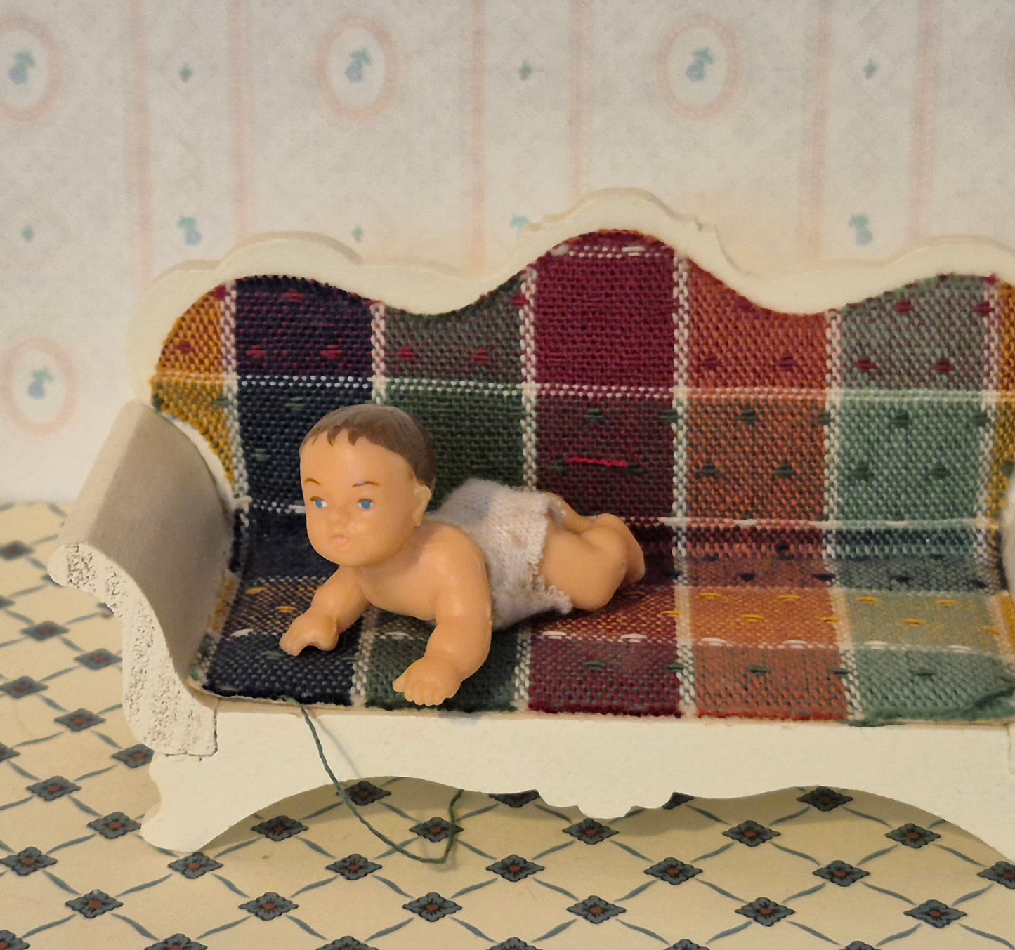 Lundby baby dukke