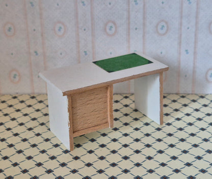Lundby skrivebord