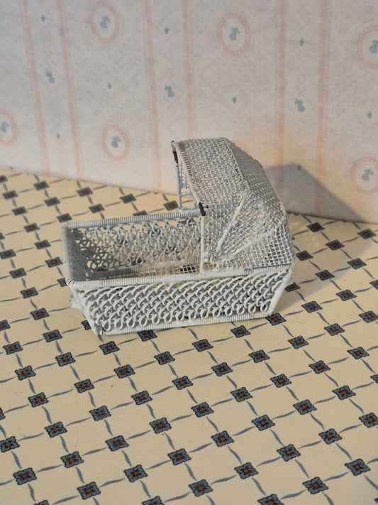 Lundby barnevogn, mangler