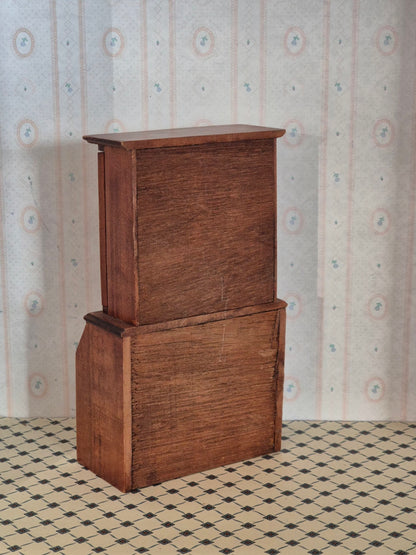 1:12 skab, Hello Dolly