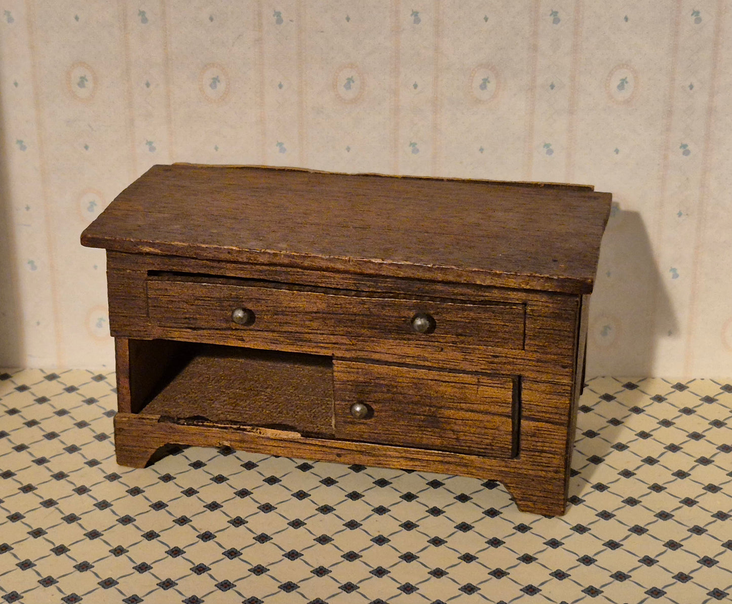 1:10-1:8 skab, mangler