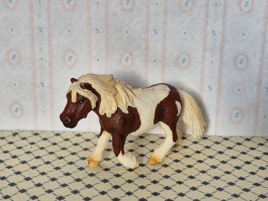 1:16 pony