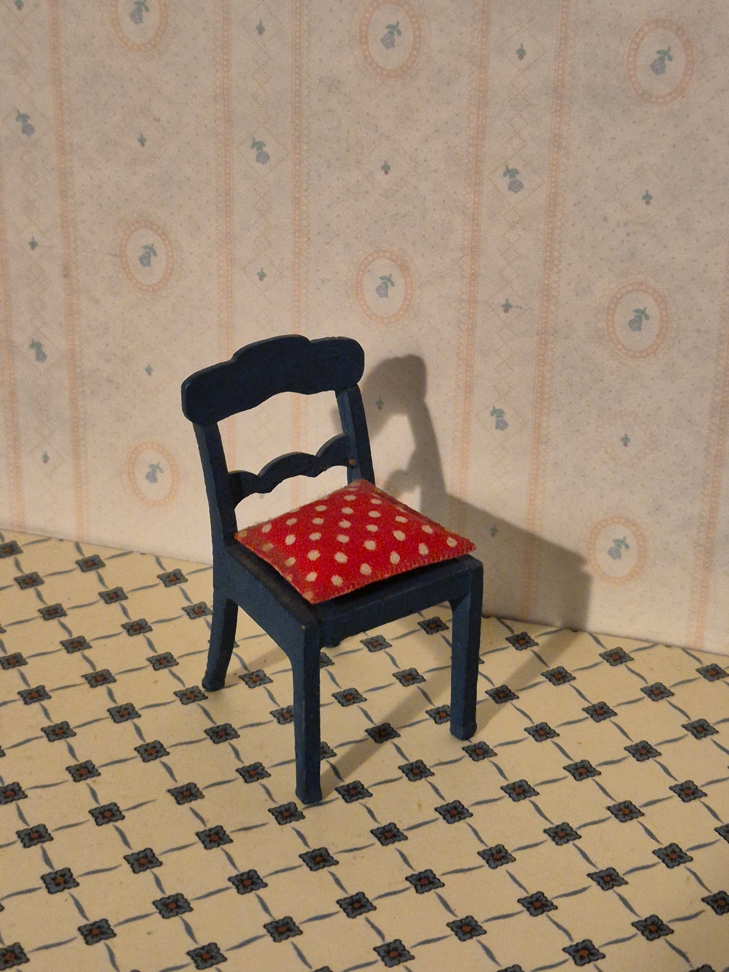 Hanse stol, knækket