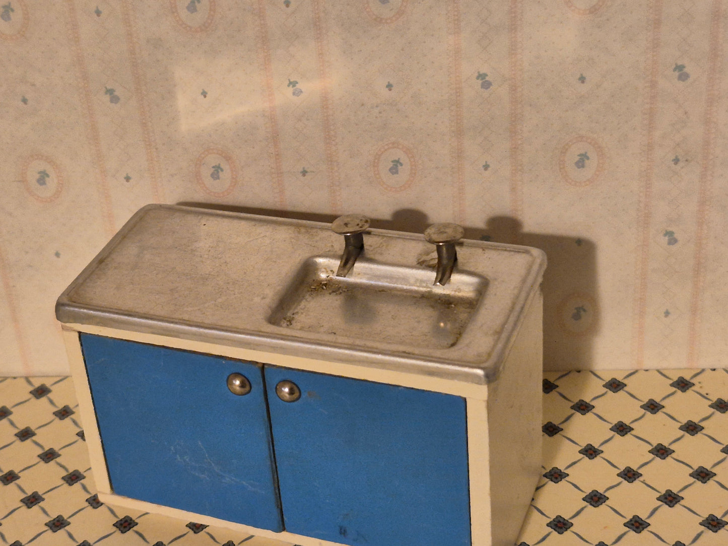 Lisa køkkenvask, løs låge