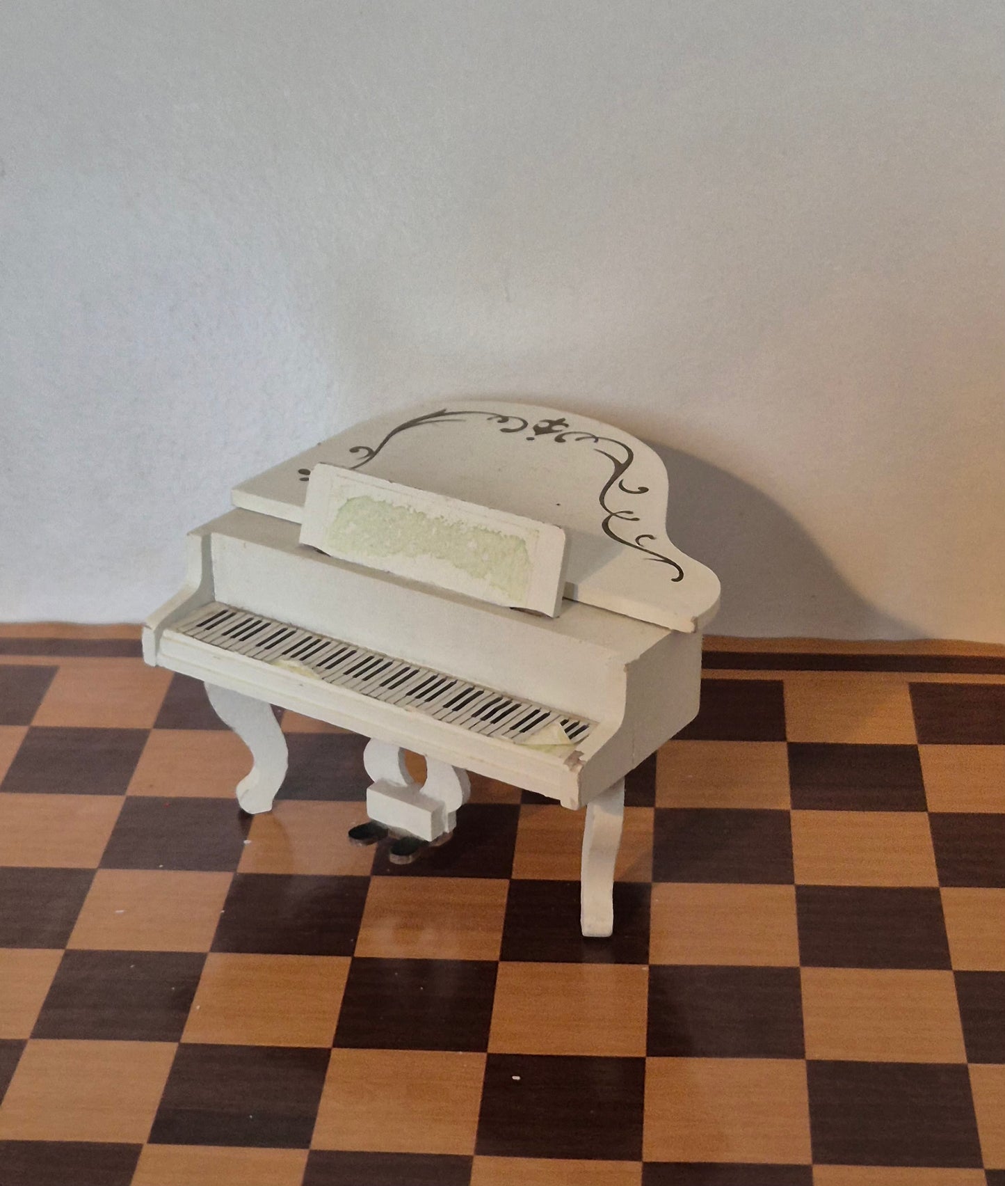 Lundby piano