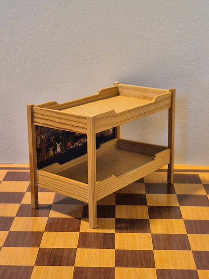 Lisa køjeseng, vipper