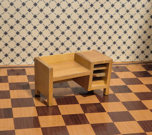 Lundby skrivebord, mangler