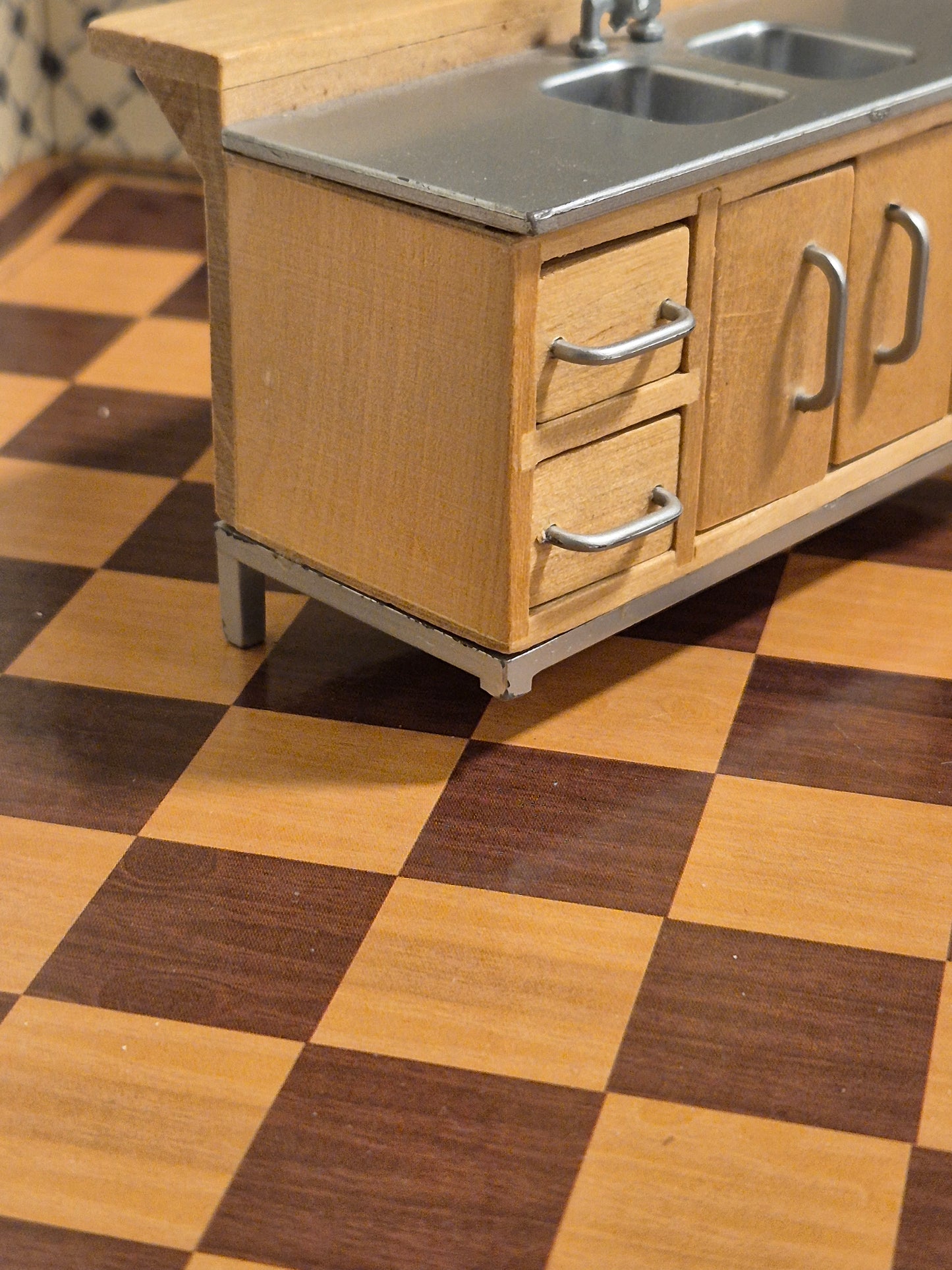 Lundby køkkenvask uden ben