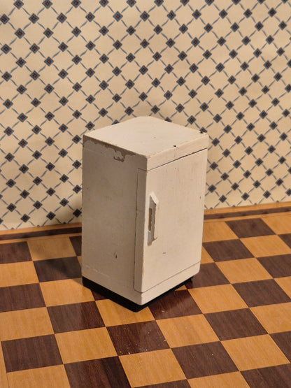 Lundby køleskab
