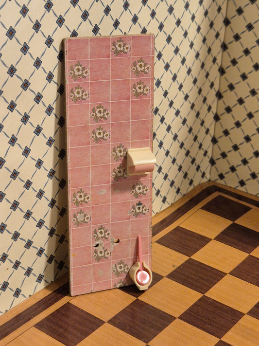 Lundby toilet væg