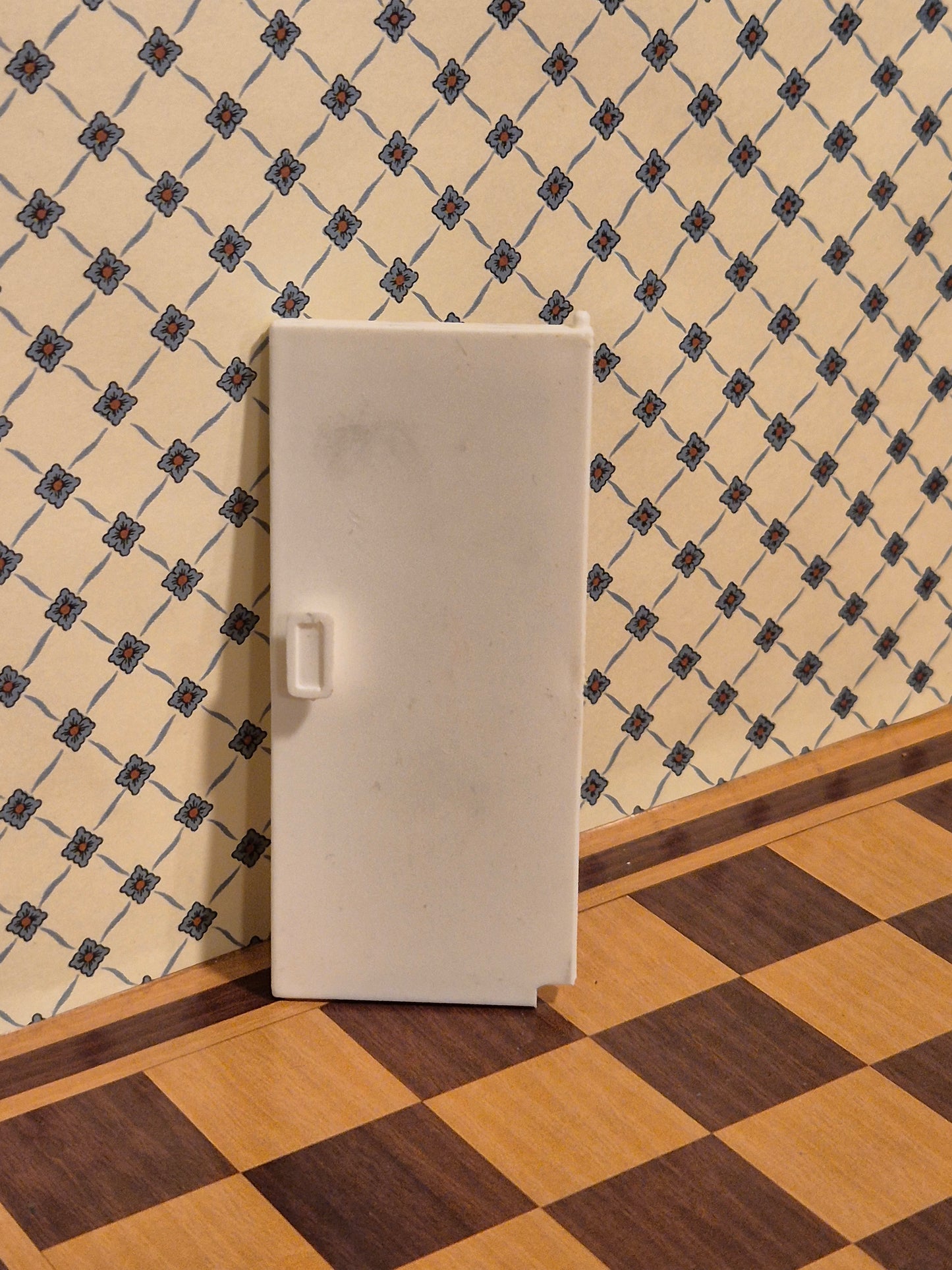 Lundby køleskabslåge