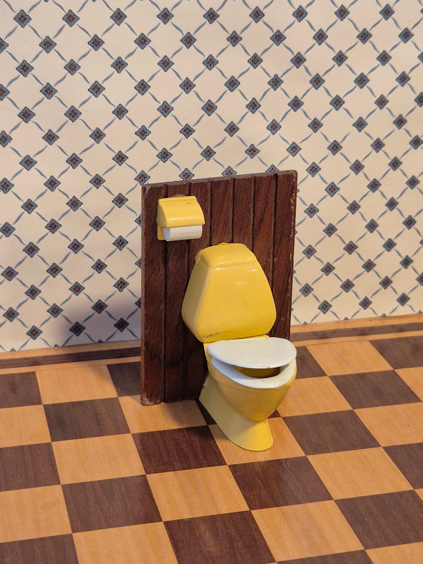 Lundby toilet, mangler