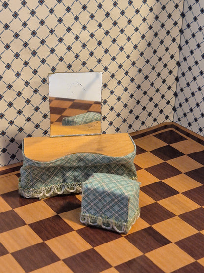 Lundby sminkebord og skammel