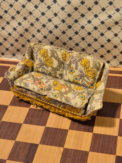 Lundby sofa, tusch-streger