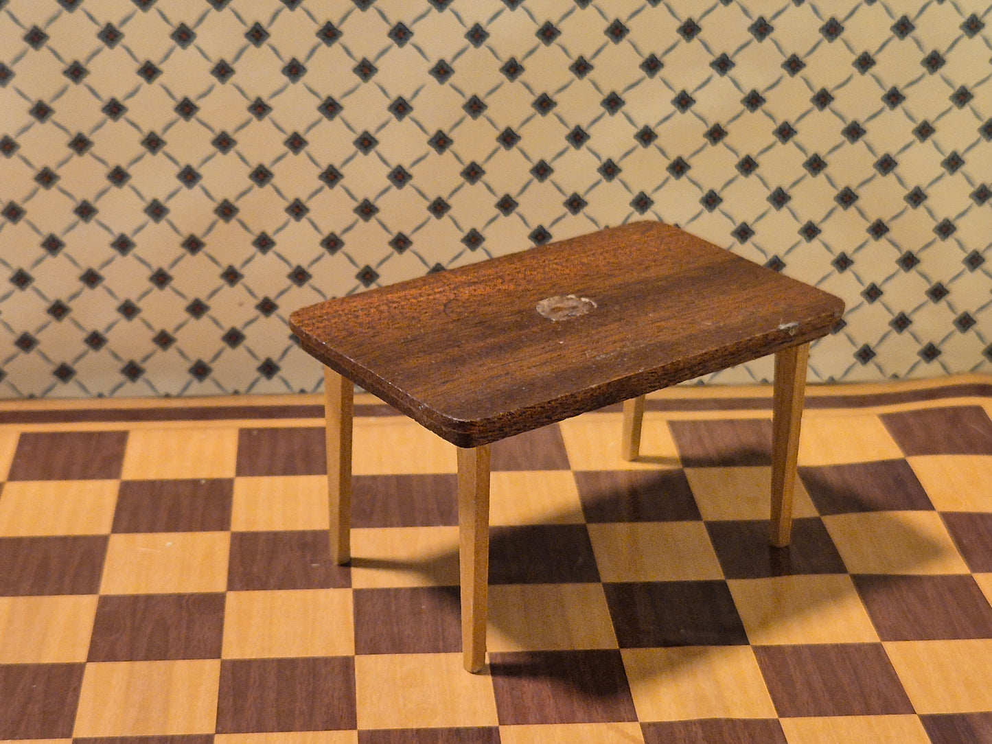 Lundby bord, limet