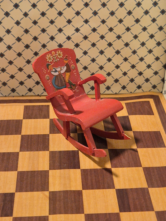 Lundby gyngestol, knækket