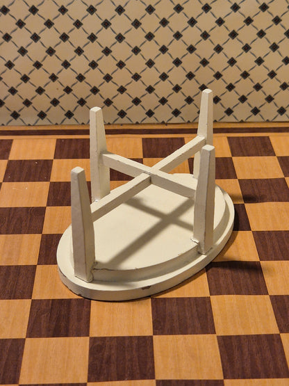Lundby bord, patina