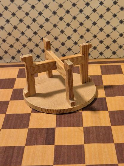 Lundby bord, patina