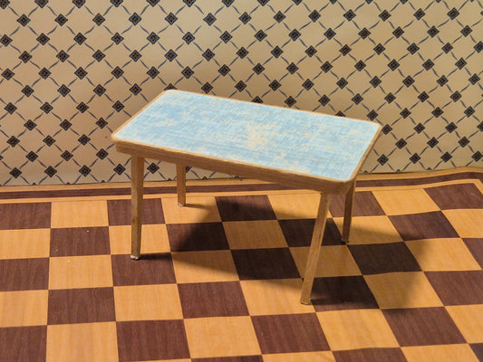 Lundby bord, skæve ben