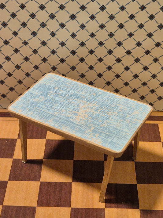 Lundby bord, skæve ben