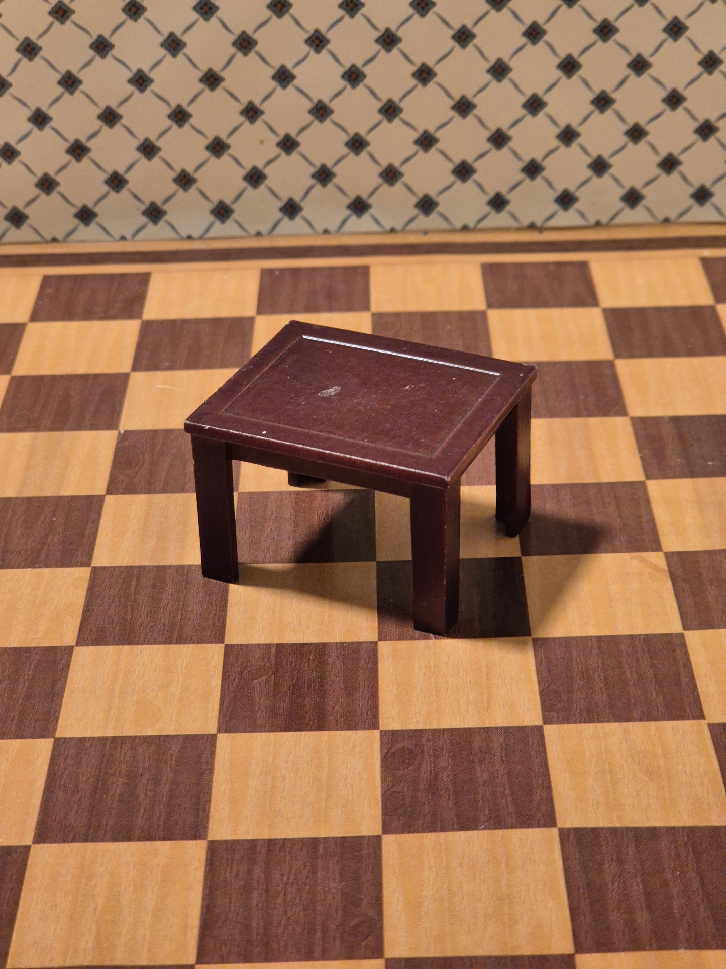 Lundby sidebord uden dug