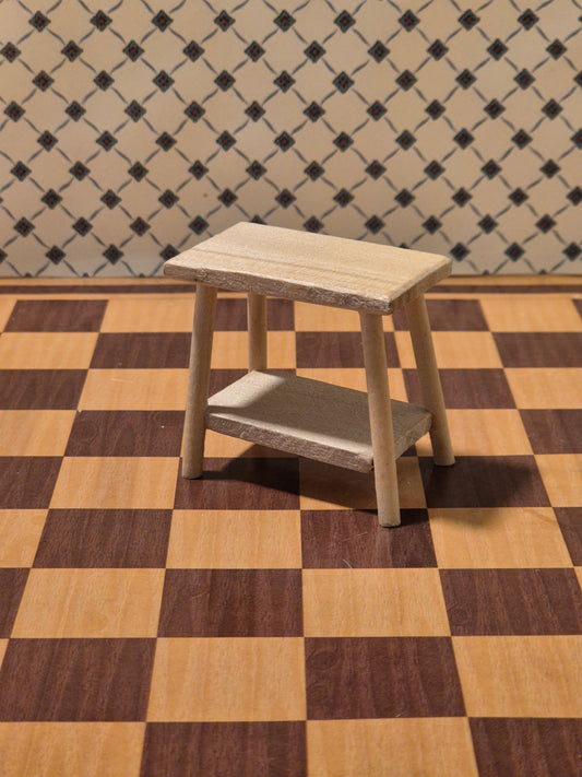 Lundby sidebord, skæv