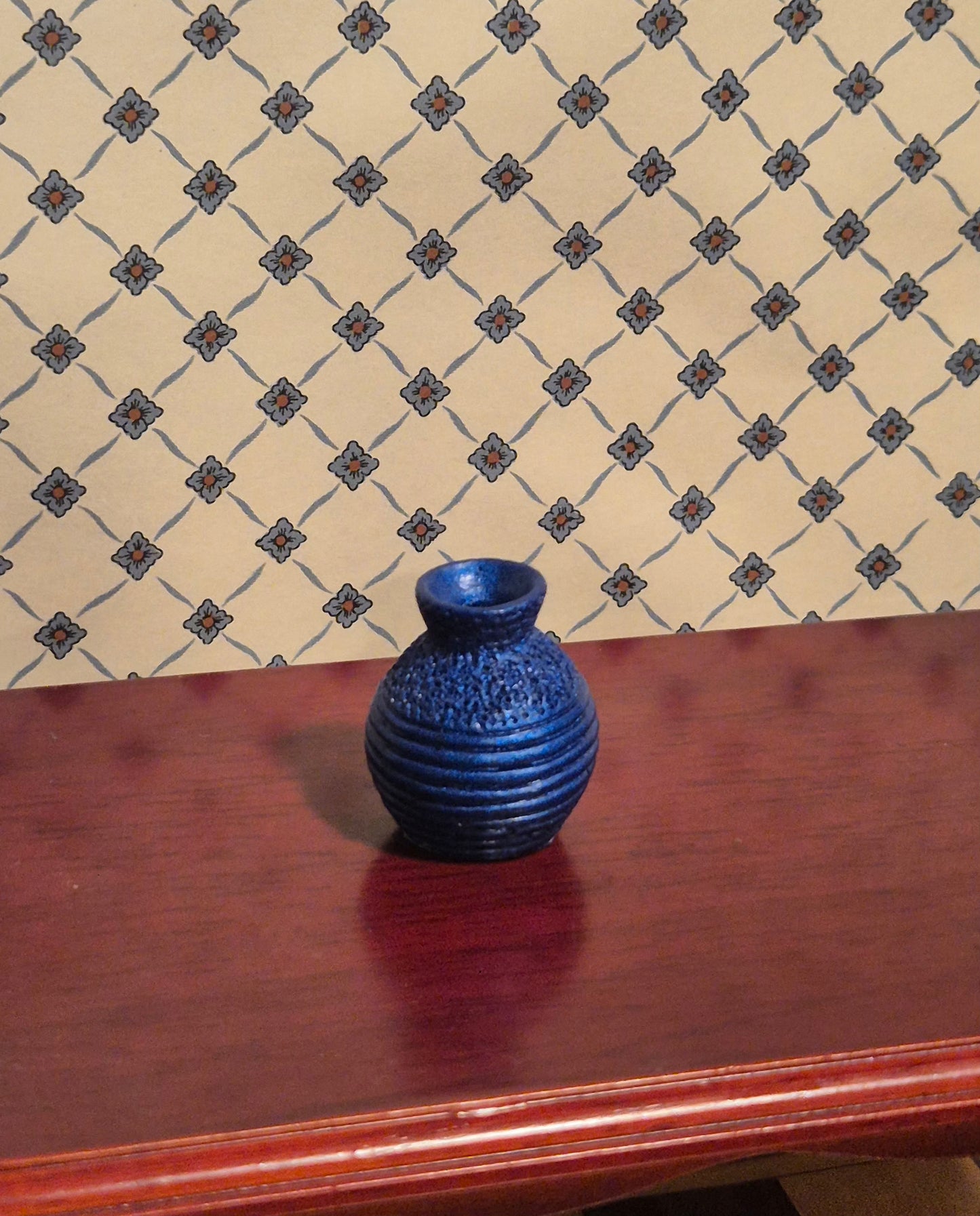 1:12 vase